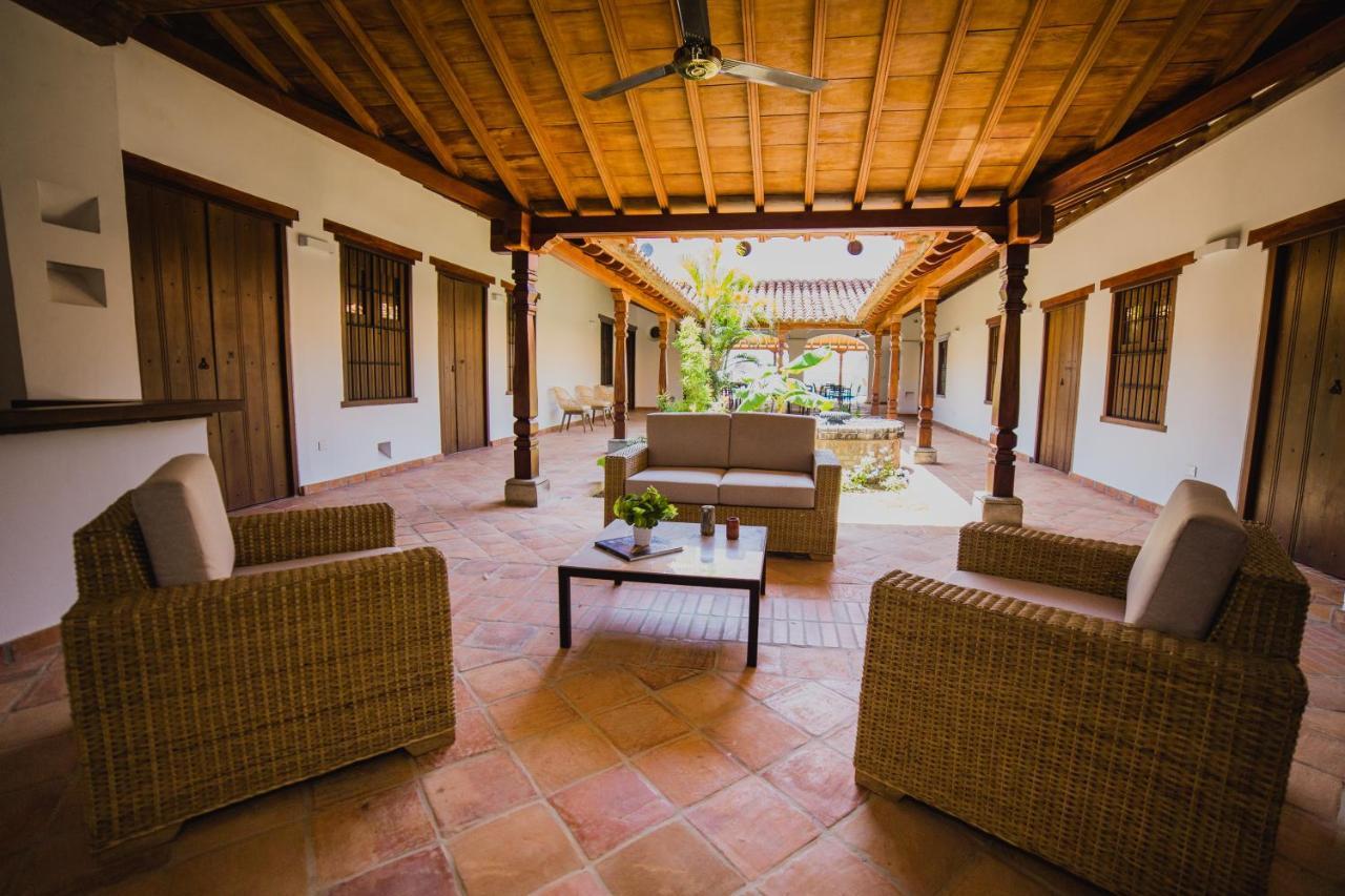 Karakali Boutique Hotel Mompos Luaran gambar