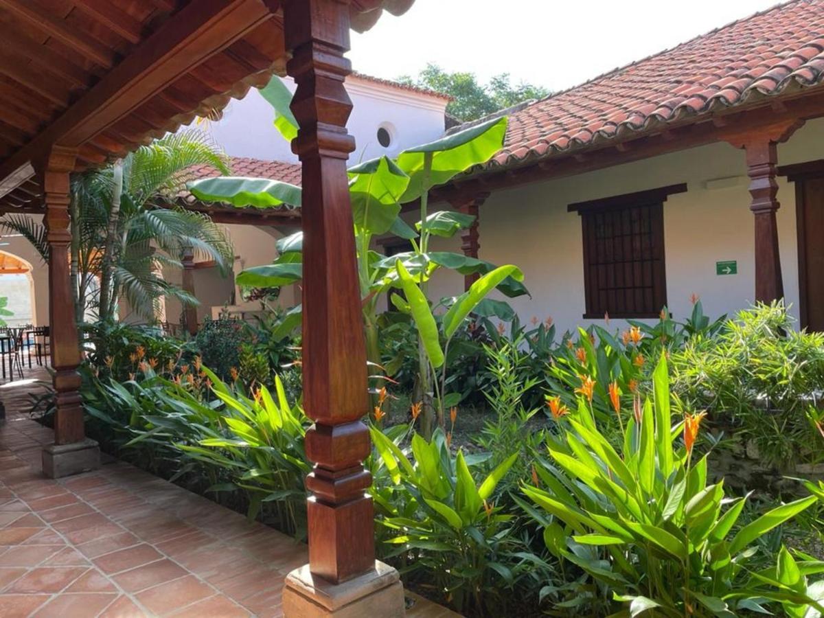 Karakali Boutique Hotel Mompos Luaran gambar