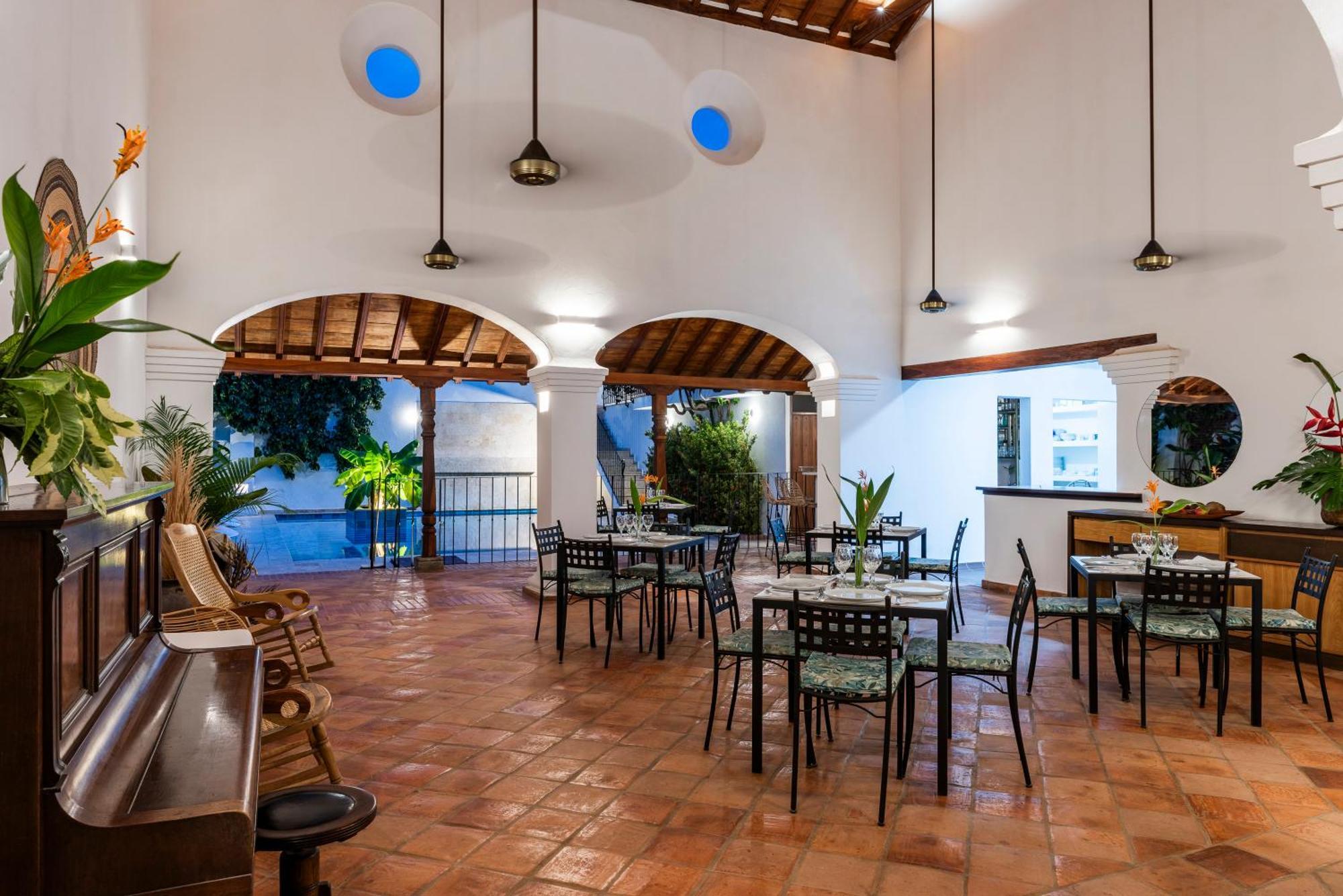 Karakali Boutique Hotel Mompos Luaran gambar