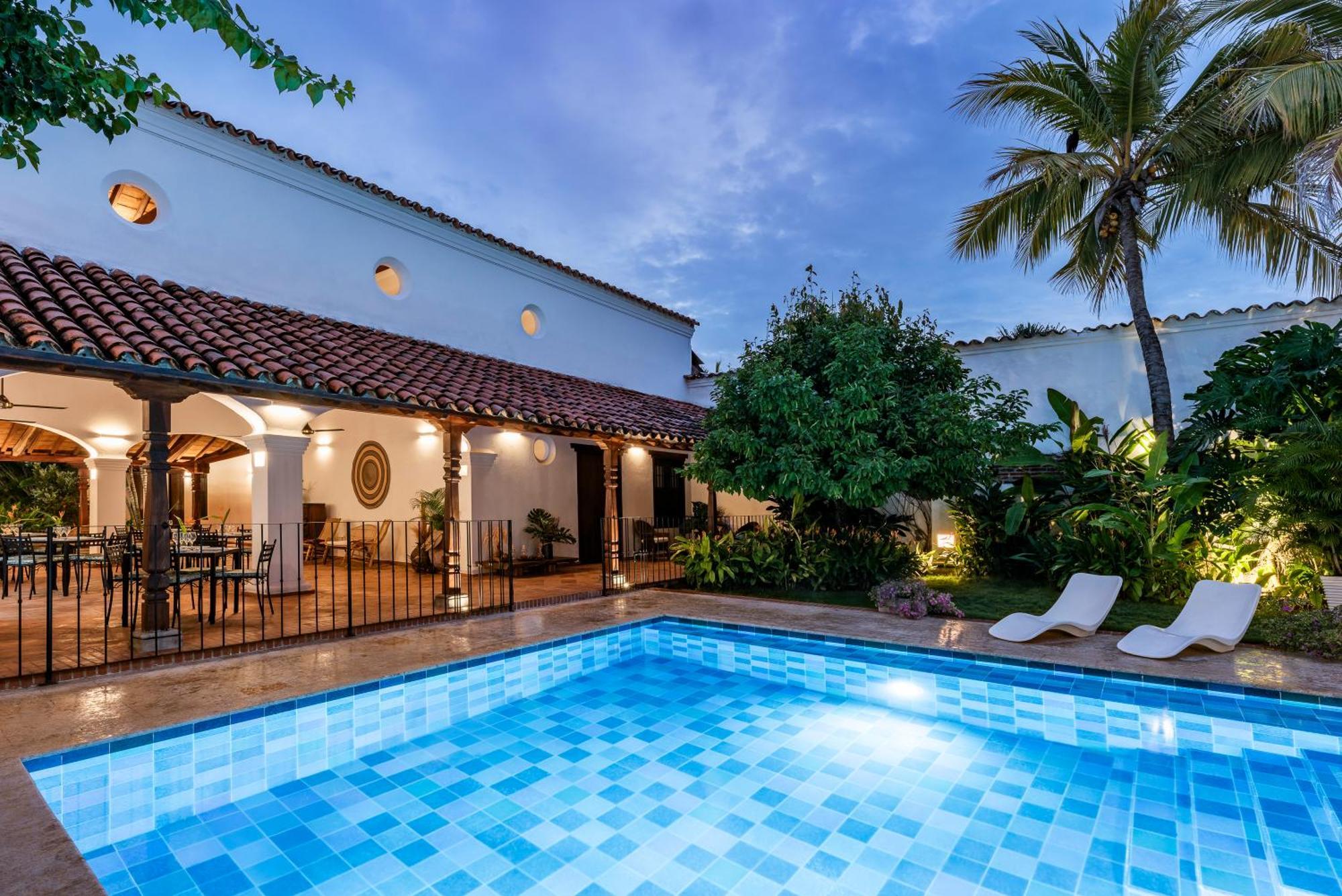 Karakali Boutique Hotel Mompos Luaran gambar